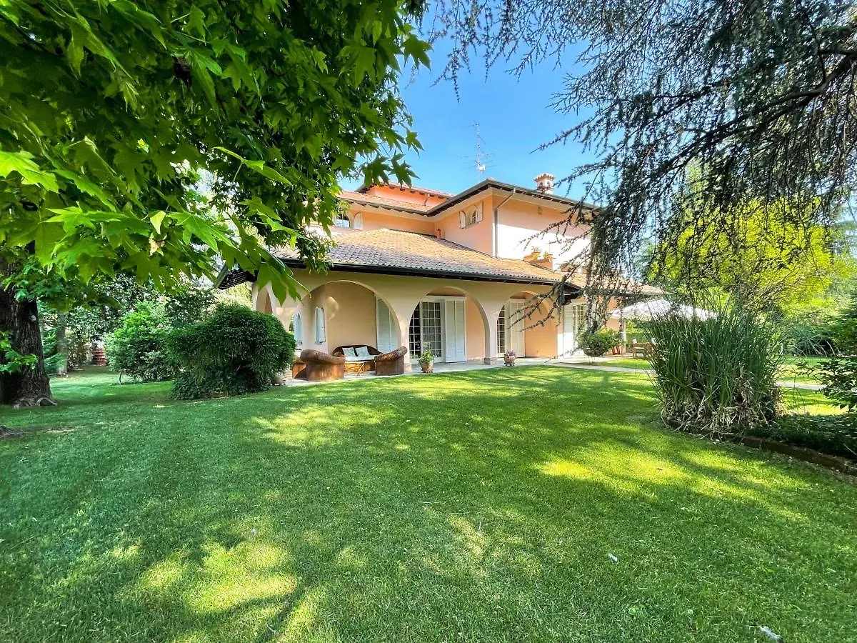 B&B Giada Arluno 0*,